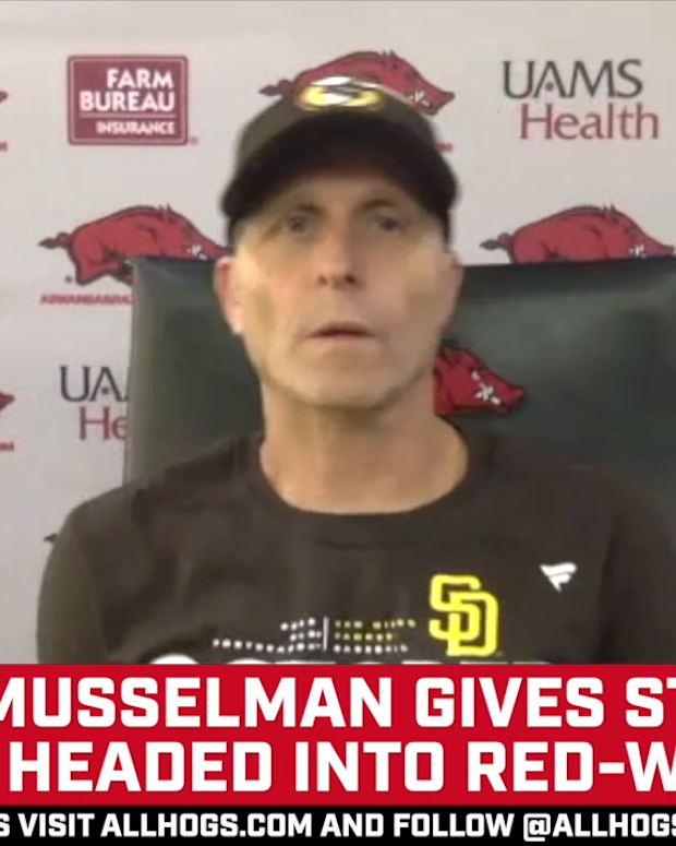 101122-Eric Musselman-Red-White Preview